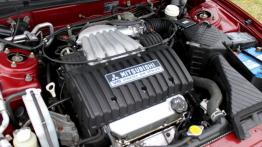 Mitsubishi Galant VIII Sedan - galeria społeczności - silnik