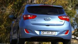 Hyundai i30 II Hatchback 5d - prezentacja w Sevilli - tył - reflektory wyłączone