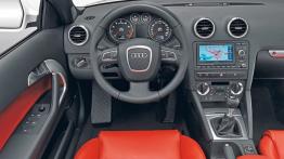 Audi A3 Cabrio - kokpit
