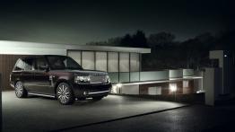 Range Rover Autobiography Ultimate Edition - przód - reflektory włączone