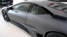 Lamborghini Reventon - piękny czy bestia?