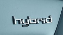 Audi A8 Hybrid - emblemat