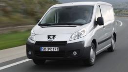 Peugeot Expert II - przód - reflektory wyłączone