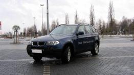BMW X3 3.0i - galeria redakcyjna - widok z przodu
