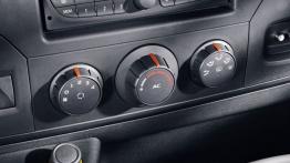 Opel Movano B Furgon - panel sterowania wentylacją i nawiewem