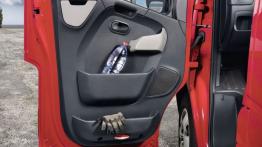 Opel Movano B Furgon - drzwi kierowcy od wewnątrz
