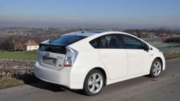 Toyota Prius - elektryk z doktoratem