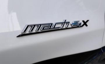 Ford Mustang Mach-E Mach-E 98kWh 351KM 2022 Premium, zdjęcie 30