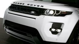 Range Rover Evoque Black Design - przód - inne ujęcie