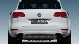 Volkswagen Touareg JE Design - tył - reflektory wyłączone