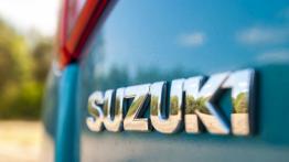Suzuki Vitara 1.6 VVT 120 KM - galeria redakcyjna - emblemat