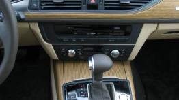 Audi A6 C7 Avant 3.0 TFSI 300KM - galeria redakcyjna - konsola środkowa