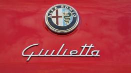 Alfa Romeo Giulietta Nuova II Hatchback 5d 1750 TBi 16v 235KM - galeria redakcyjna - emblemat