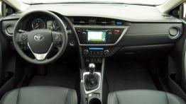 Toyota Auris  KM - galeria redakcyjna - pełny panel przedni