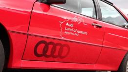 Audi Quattro 2.2 Turbo 200KM - galeria redakcyjna - emblemat boczny