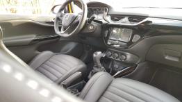 Opel Corsa GSi - galeria redakcyjna - widok ogólny wnętrza z przodu