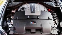 BMW X5 E70 M SUV 4.4 V8 555KM - galeria redakcyjna - silnik