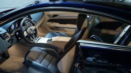 Mercedes E 400 Coupe Facelifting - galeria redakcyjna - pełny panel przedni
