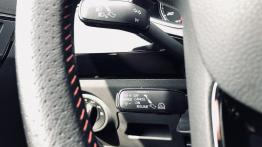 Seat Ibiza FR - galeria redakcyjna - sterowanie w kierownicy