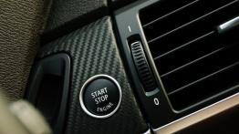 BMW X5 E70 M SUV 4.4 V8 555KM - galeria redakcyjna - przycisk do uruchamiania silnika