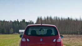 Renault Twingo II Hatchback 3d Facelifting 1.2 16V 75KM - galeria redakcyjna - widok z tyłu