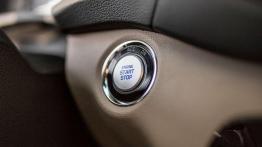 Hyundai Tucson 1.6 T-GDI 177 KM - galeria redakcyjna - przycisk do uruchamiania silnika