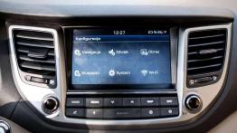 Hyundai Tucson 1.6 T-GDI 177 KM - galeria redakcyjna - ekran systemu multimedialnego