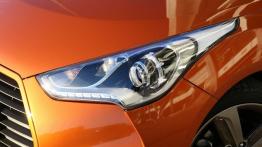 Hyundai Veloster Turbo - lewy przedni reflektor - wyłączony