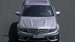 Mercedes z silnikiem V8 w przeciętnym budżecie. E55 AMG, SL 500 i C63 AMG. Poradnik kupującego 