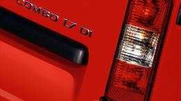 Opel Combo - prawy tylny reflektor - wyłączony