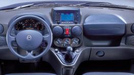 Fiat Doblo - pełny panel przedni