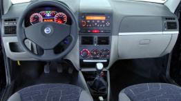Fiat Palio - pełny panel przedni