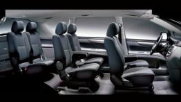 Toyota Avensis Verso - widok ogólny wnętrza