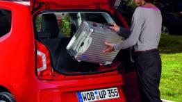 Volkswagen up! - tył - bagażnik otwarty