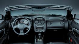 Mitsubishi Eclipse Spyder - pełny panel przedni