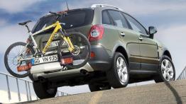 Opel Antara - widok z tyłu