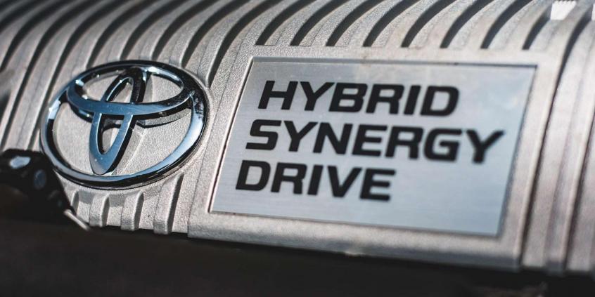 Toyota Auris - jak działa hybryda?