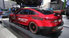 Mazda6 SKYACTIV-D tworzy historię na Indianapolis