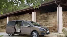 Seat Alhambra 4WD - prawy bok