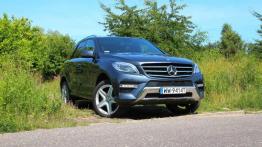 Mercedes-Benz ML - SUV nie tylko na asfalt