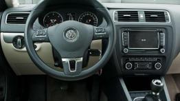 Między Golfem a Passatem - Volkswagen Jetta