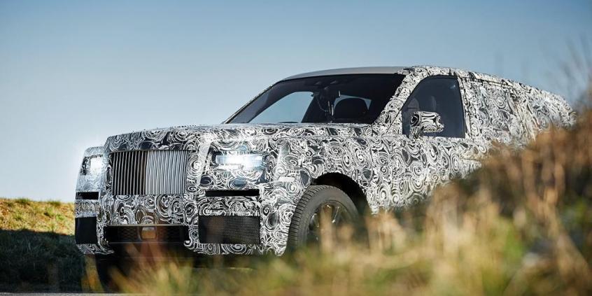 Rolls-Royce rozpoczął testy SUV-a