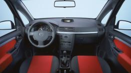Opel Meriva - pełny panel przedni