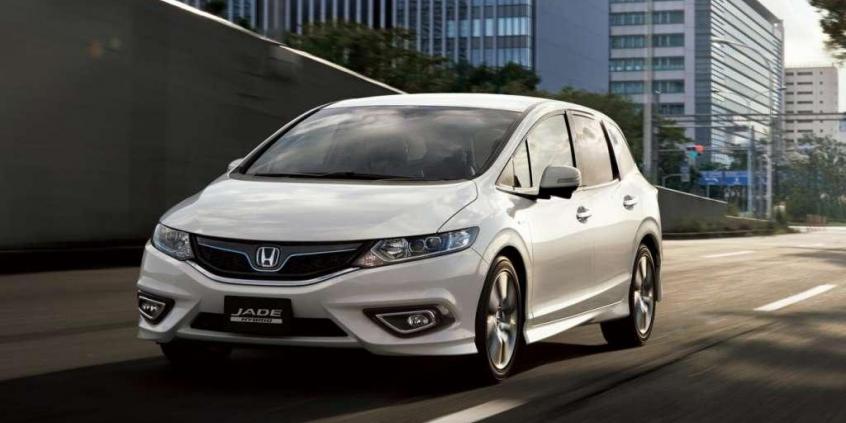 Honda Jade Hybrid debiutuje na japońskim rynku
