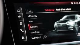 Flagowa limuzyna Audi z silnikiem V8