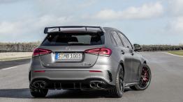 Mercedesy klasy A i CLA z najmocniejszym seryjnym 4-cylindrowym turbo