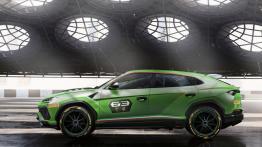 SUV w roli wyścigowego modelu? Lamborghini pokazuje, że jest to możliwe