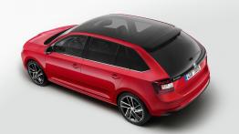 Skoda Rapid z litrowym, trzycylindrowym silnikiem