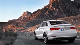 Audi A3 Sedan trafia do USA - zagrozi Mercedesowi CLA?