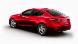 Hybrydowa Mazda3 debiutuje na rynku w Japonii